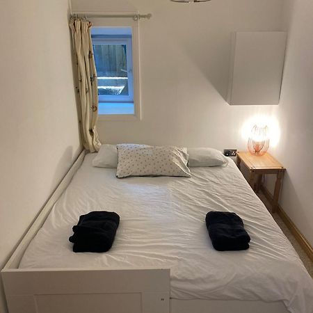 פנזאנס Spacious 2 Bedroom Apartment Near Seafront מראה חיצוני תמונה
