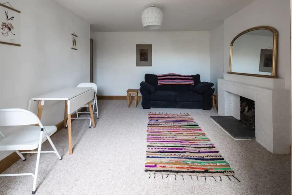 פנזאנס Spacious 2 Bedroom Apartment Near Seafront מראה חיצוני תמונה